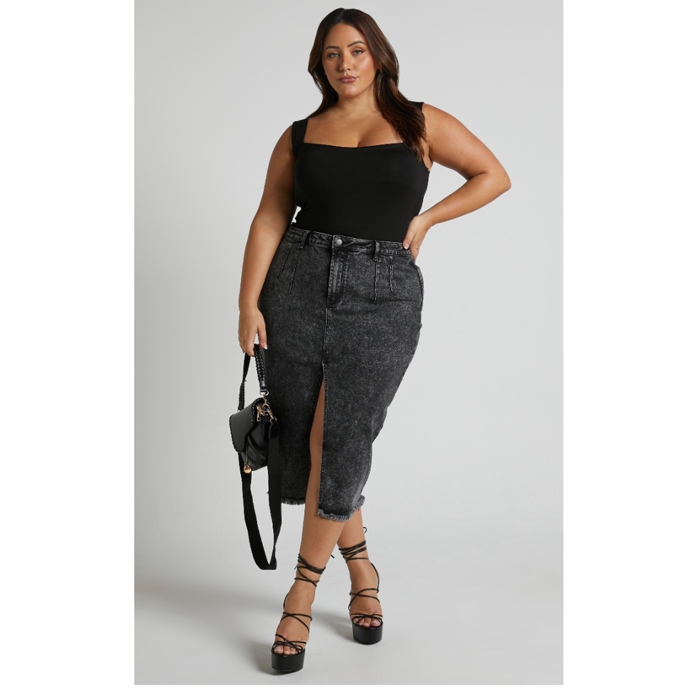 Showpo Midi denim skirt - Picture 6 of 6